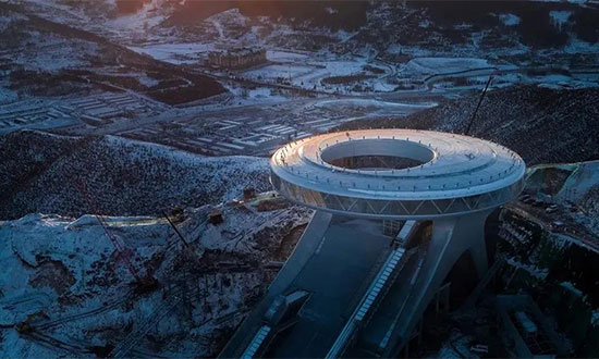 2022北京冬奥会跳台滑雪赛道