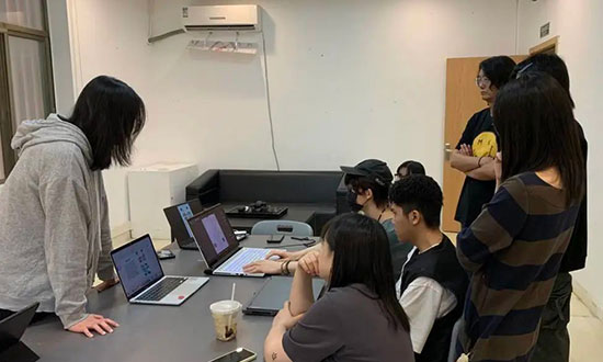 广美附中AIP毕业展学生策展团队