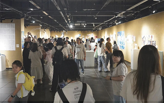 2026年广美附中aip毕业展作品展区现场 2026年广美附中aip毕业展作品展区现场