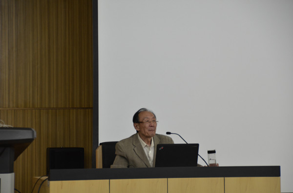 AIP国际部有幸邀请名家刘骁纯先生来我校讲座：美术史的轮廓
