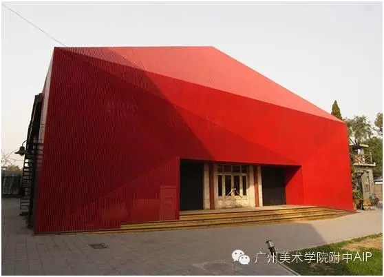 走自己的路，坚持做建筑