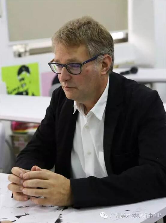 伯明翰城市大学教授Andrew Kulman 伯明翰城市大学教授Andrew Kulman