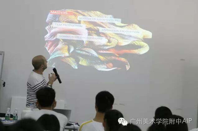 英国伯恩茅斯艺术大学艺术讲师Joel 英国伯恩茅斯艺术大学艺术讲师Joel