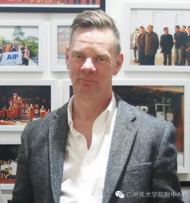 英国曼彻斯特城市大学来访讲师Alan Holmes