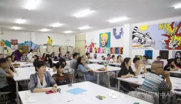 爱心手工坊现场 爱心手工坊现场