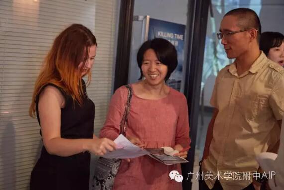 Janine Goldsworthy和现场观众交流心得 Janine Goldsworthy和现场观众交流心得