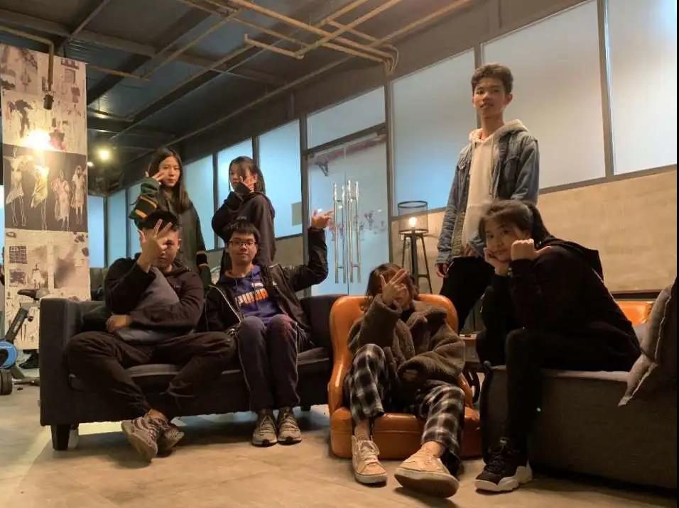 【学生专访】坚持自己的态度，绝不跟风！