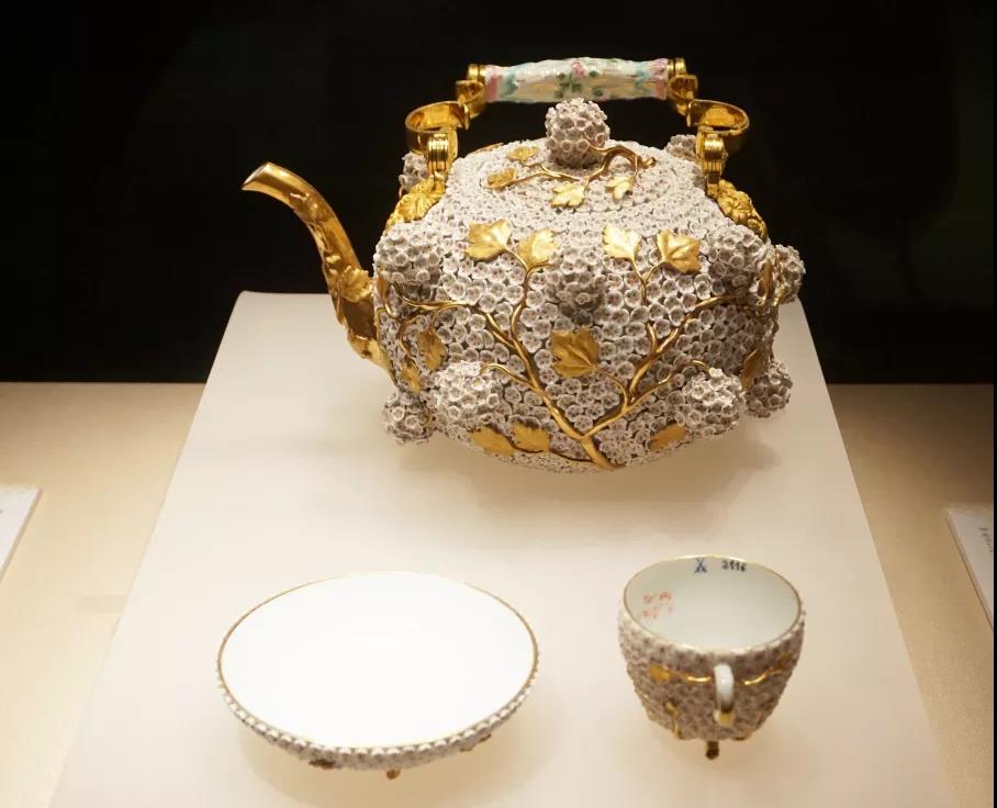 广州博物馆年度大展之“白色金子”瓷器