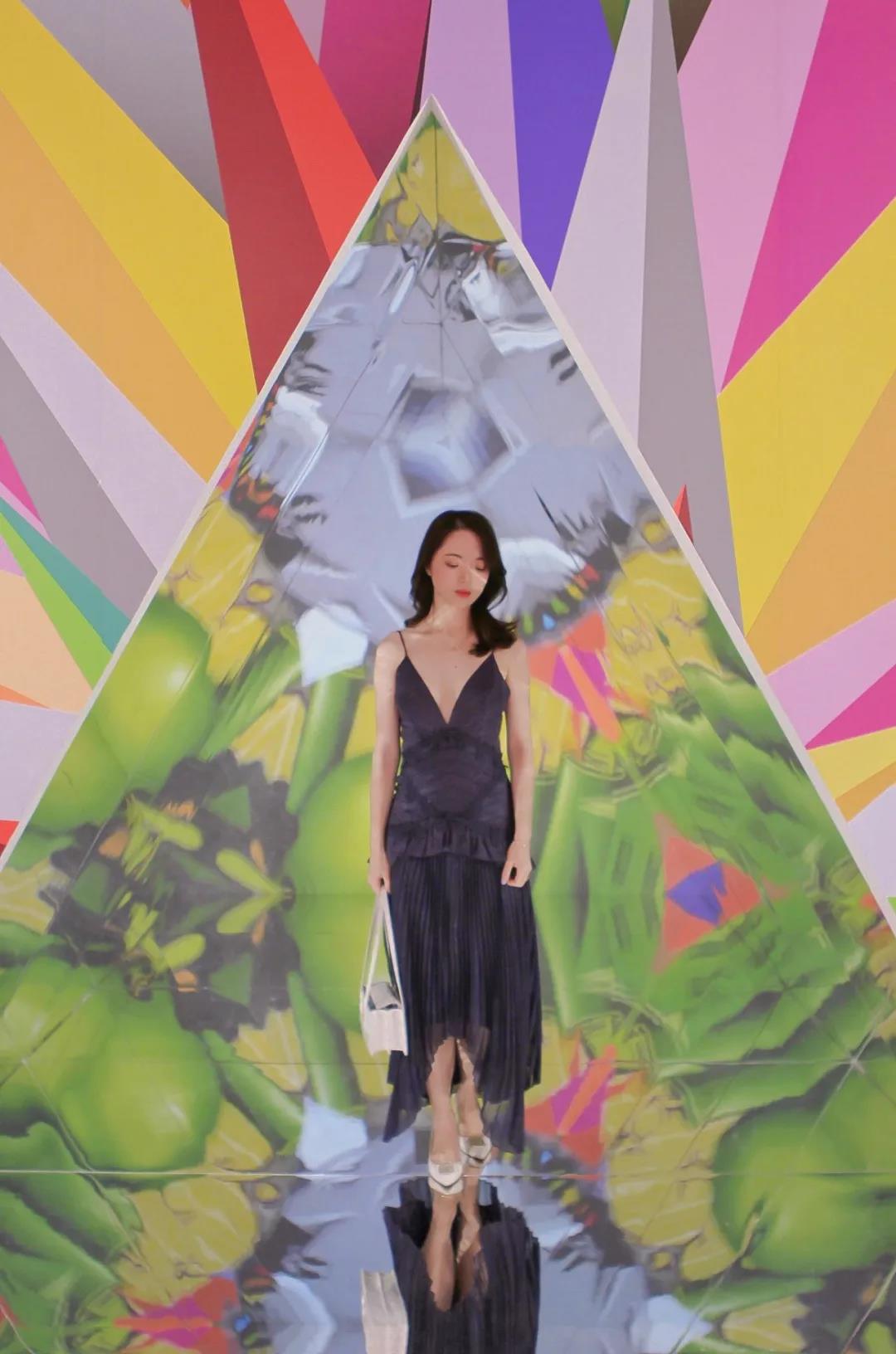 广州K11超现实波普艺术展 | 用灵动的几何色块撞破阴霾（二）